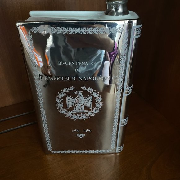 Vintage Camus Napoleon Bicentenary Cognac decanter - Picture 4 of 5